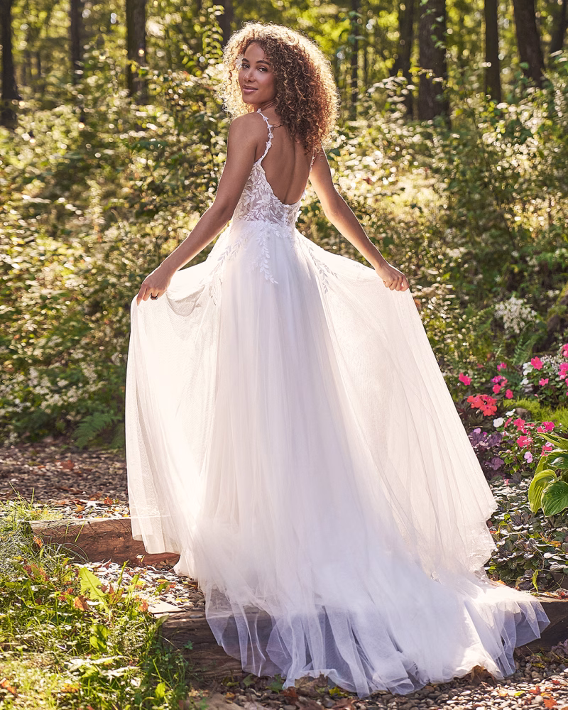 Caroline - Imagen 2